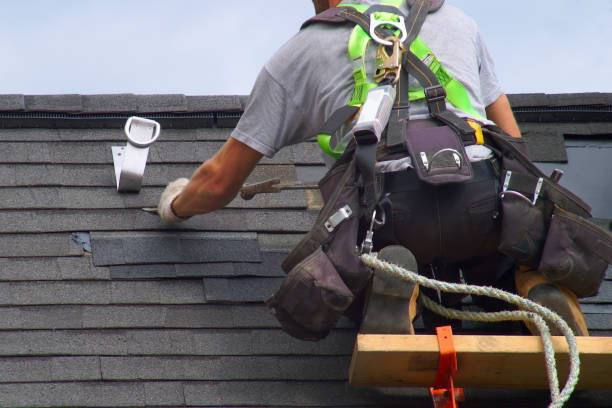 Quick and Trustworthy Emergency Roof Repair Services in Luxemburg, WI